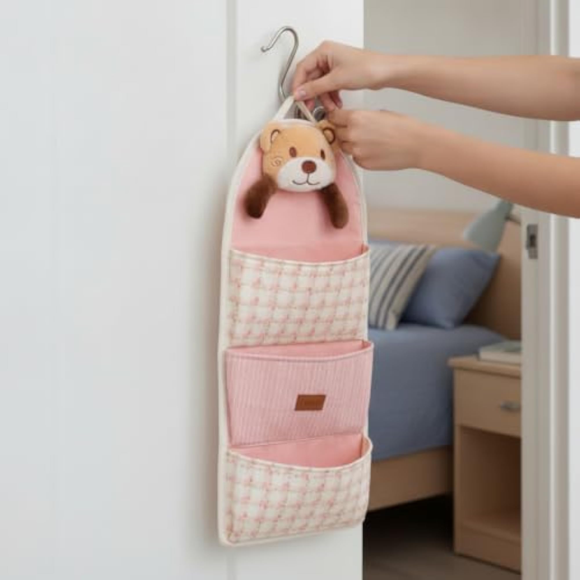 Fabric Wall Hanging Storage Bag with Pockets